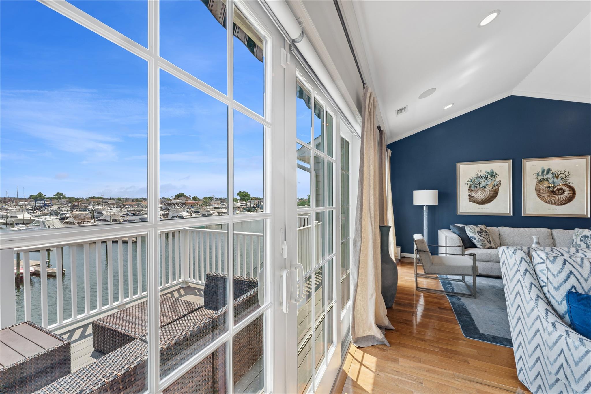 43 Ocean Watch, Freeport, NY 11520