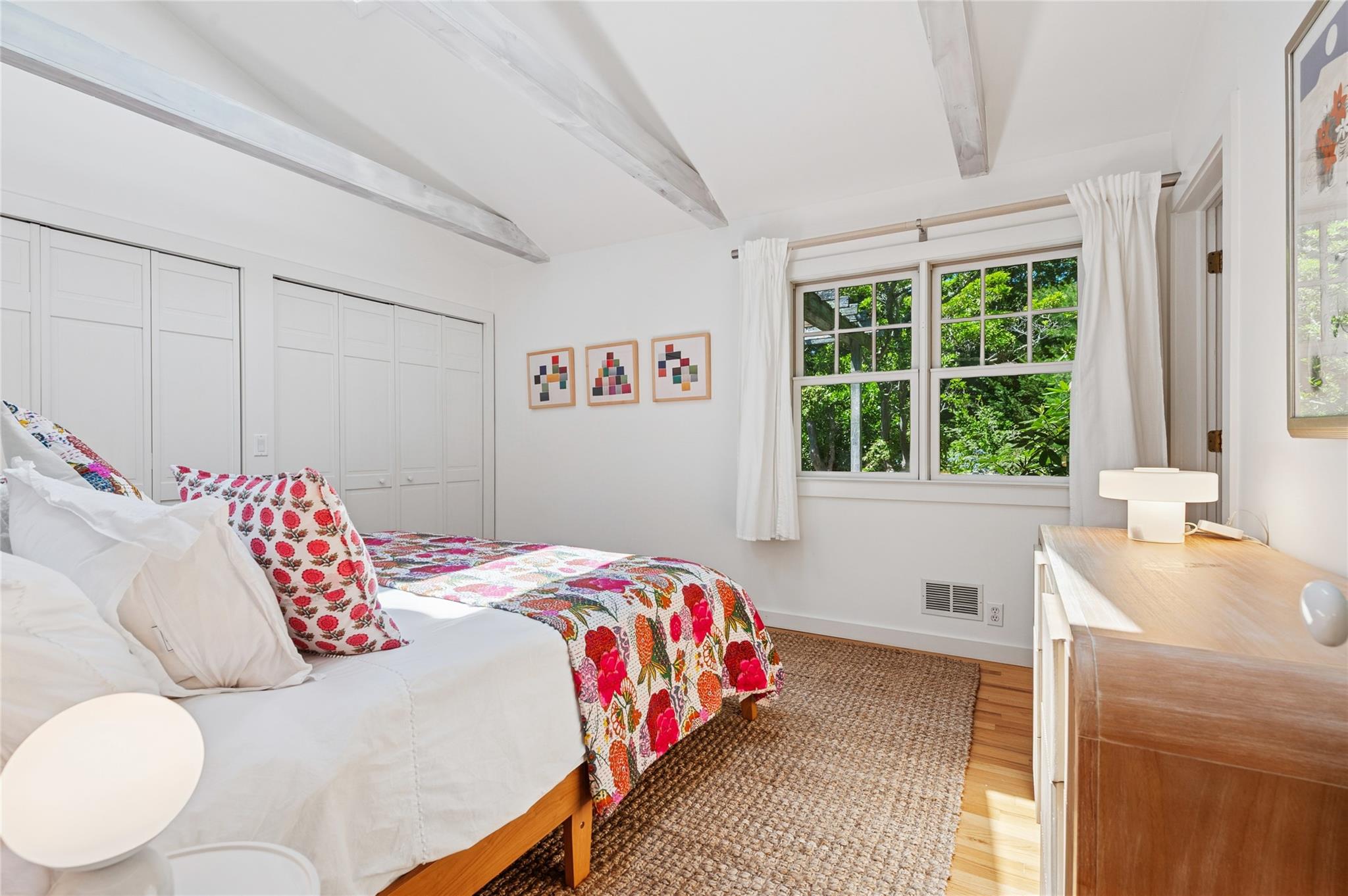 6 Randall Road, Southampton, NY 11968