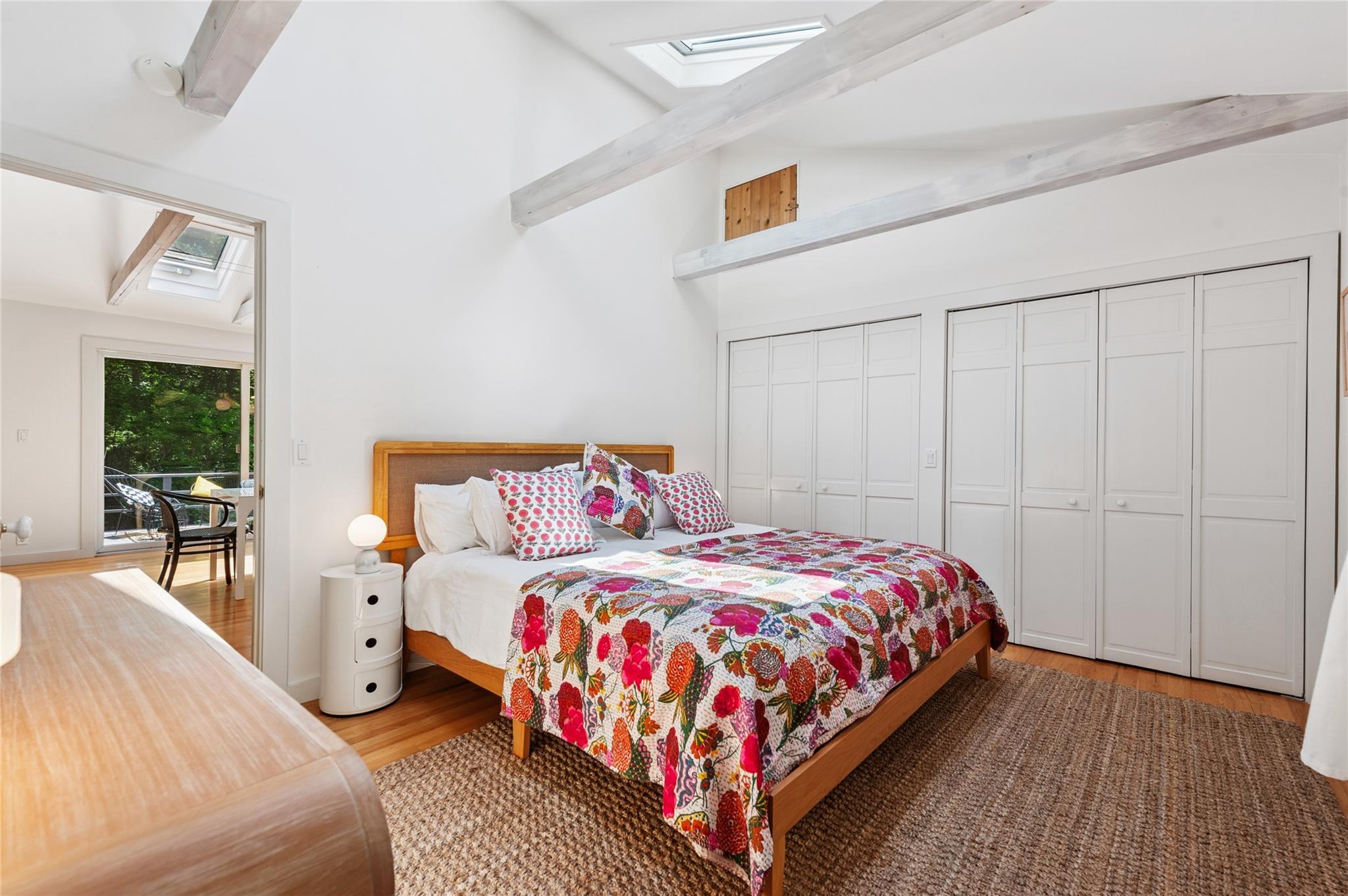 6 Randall Road, Southampton, NY 11968