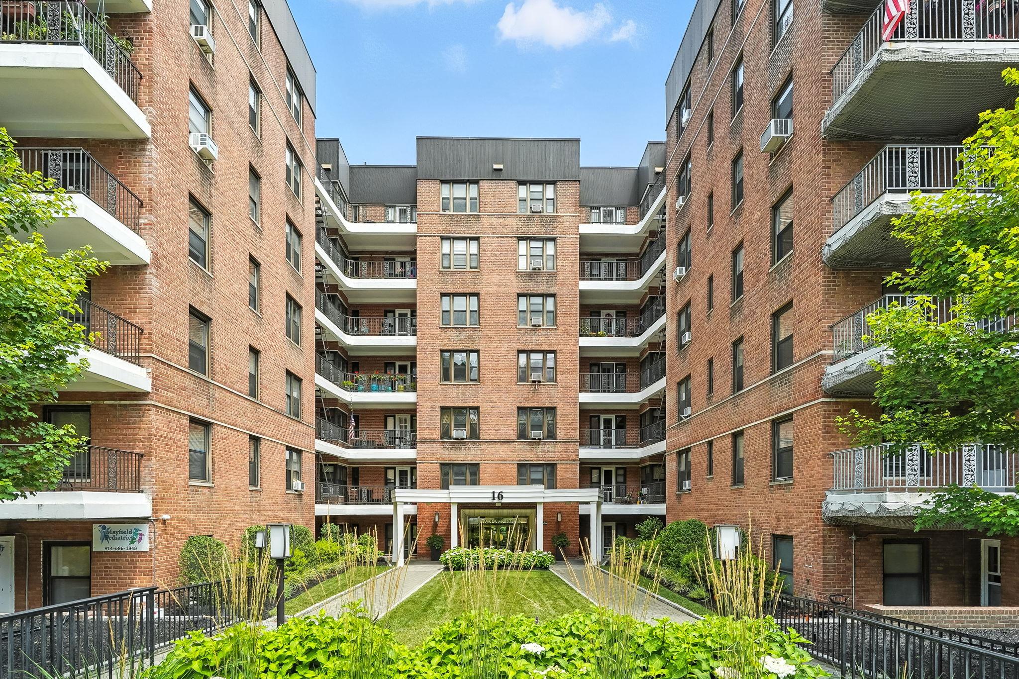 16 N Broadway # 3A, White Plains, NY 10601