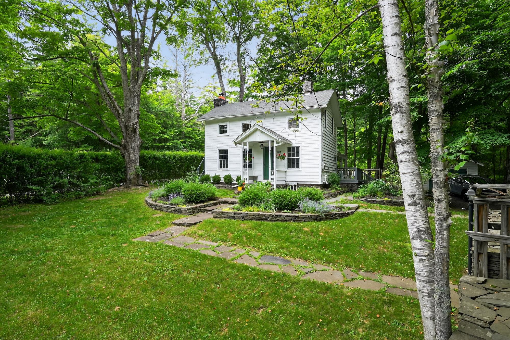 2318 Glasco Turnpike, Woodstock, NY 12498