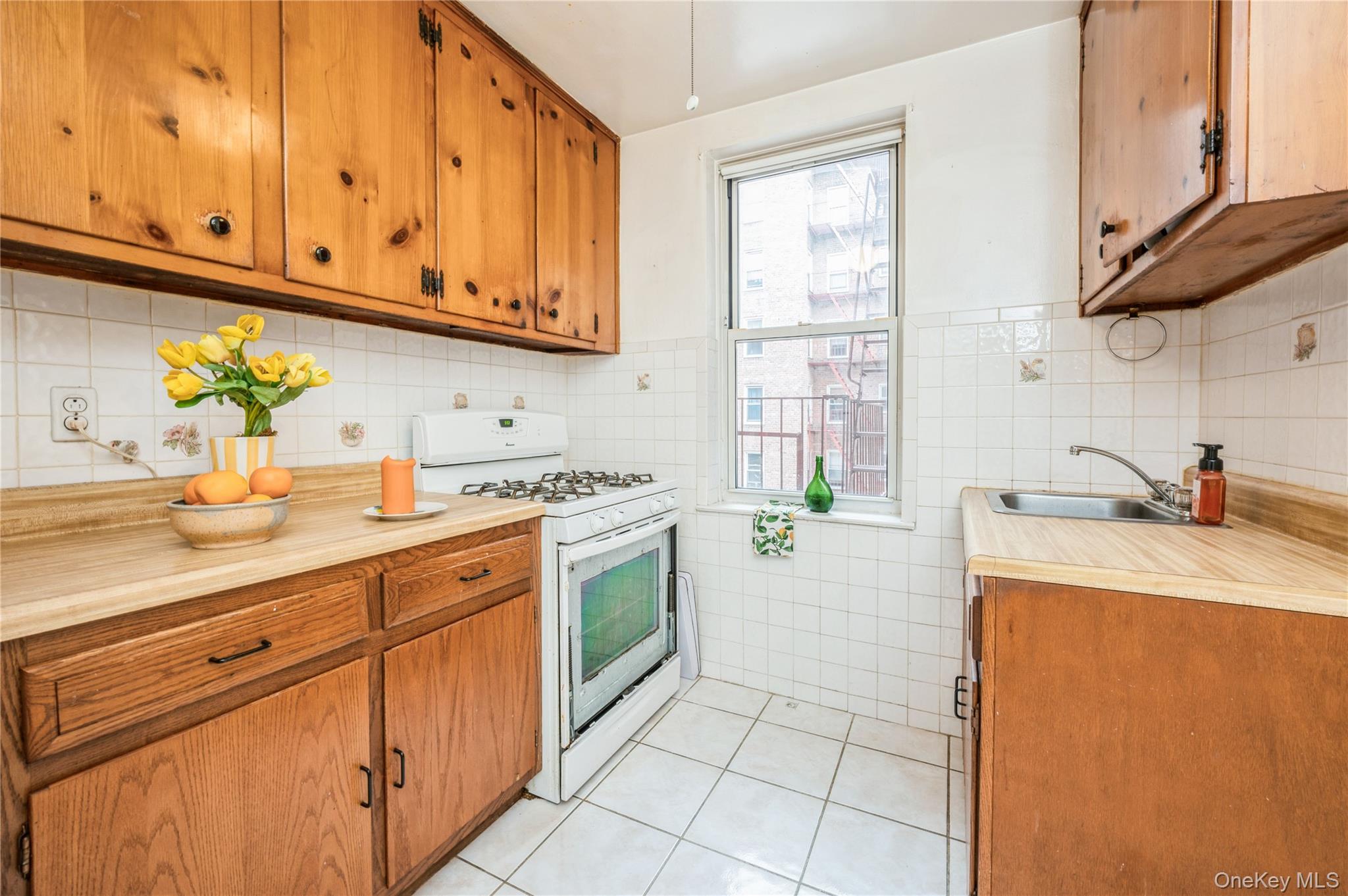 2 Louisiana Avenue # 3C, Bronxville, NY 10708