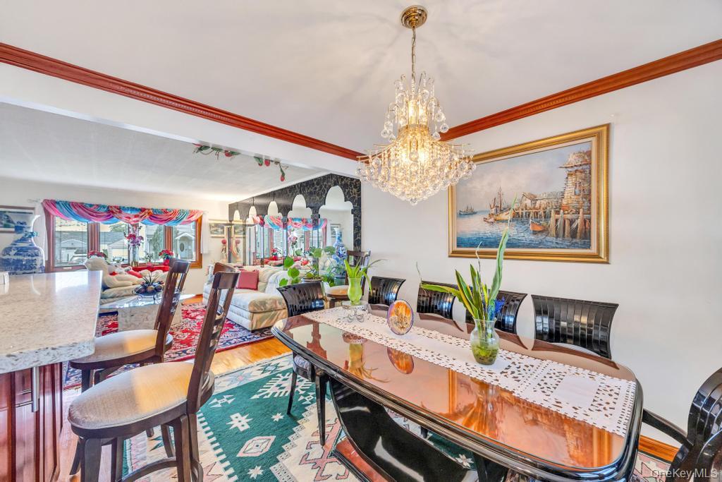 9 Waverly Place, Valley Stream, NY 11580