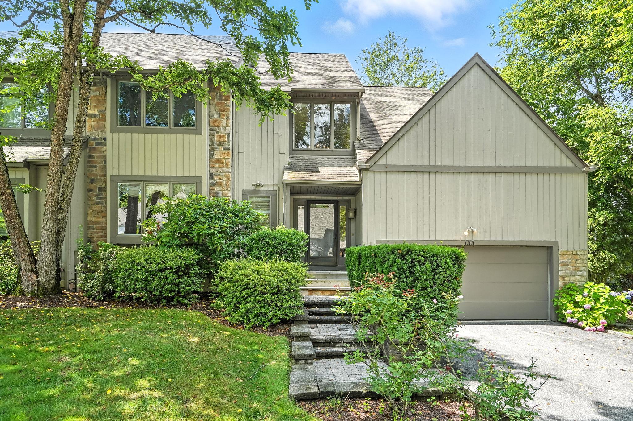 133 Woodbrook Road, White Plains, NY 10605