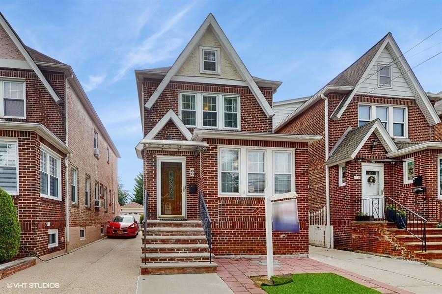 1911 147th Street, Whitestone, NY 11357