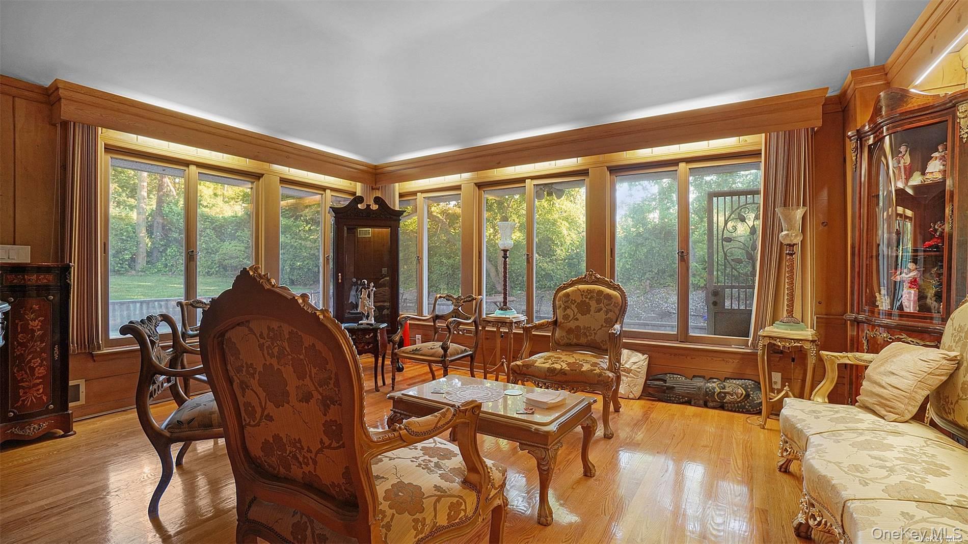 140 Long Drive, Hempstead, NY 11550