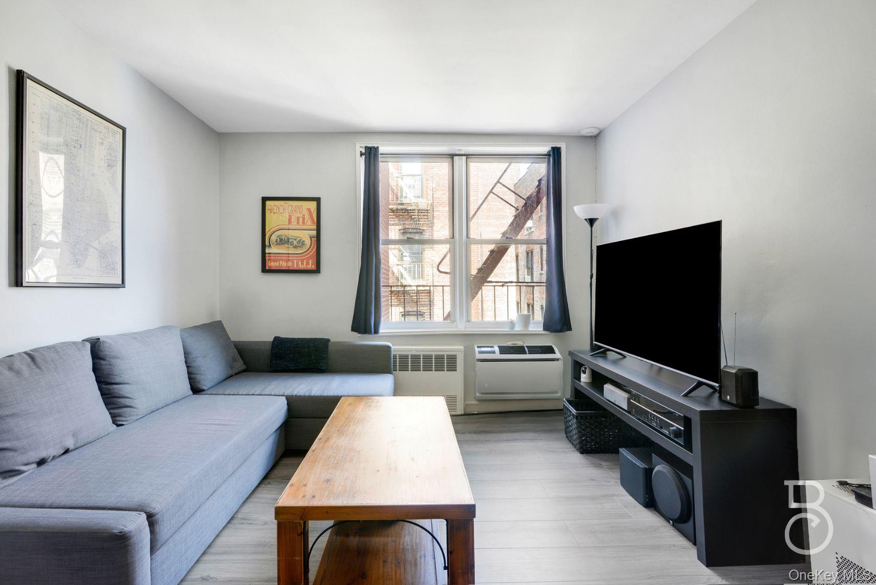 39-76 57th Street # 6J, Woodside, NY 11377