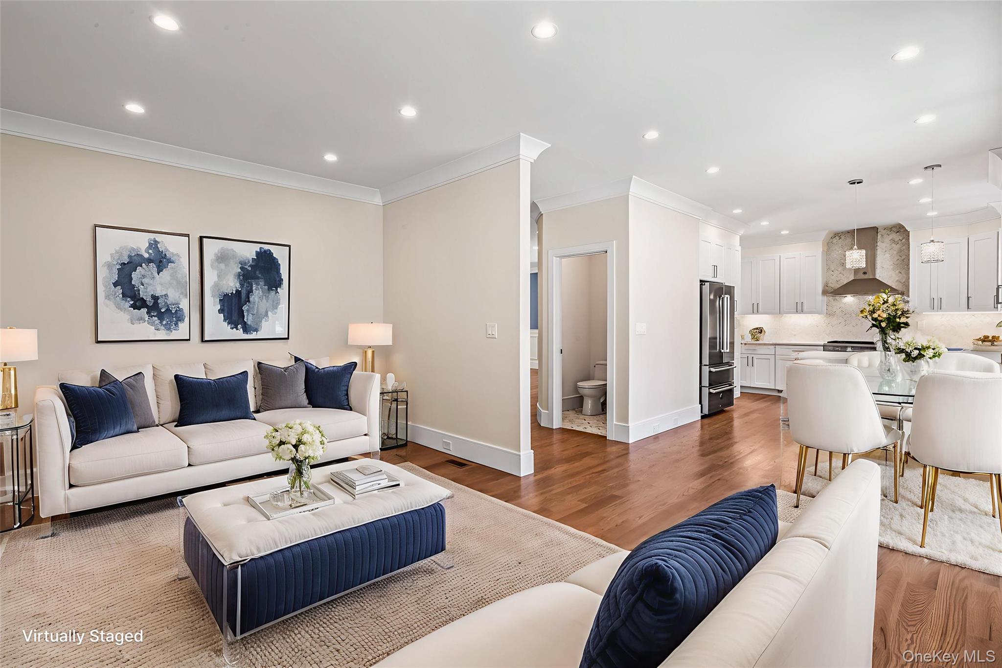 22 N Maryland Avenue, Port Washington, NY 11050