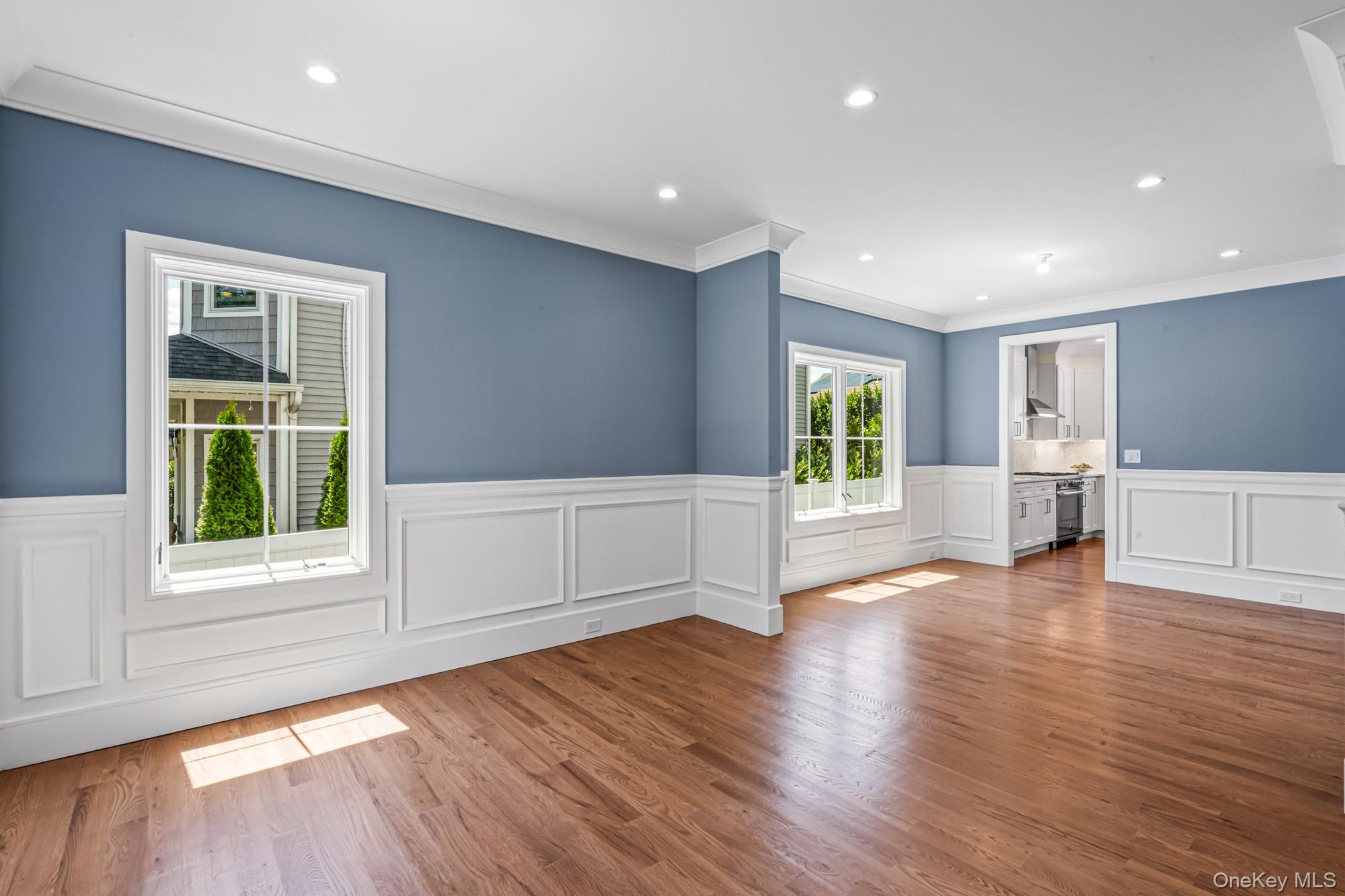 22 N Maryland Avenue, Port Washington, NY 11050