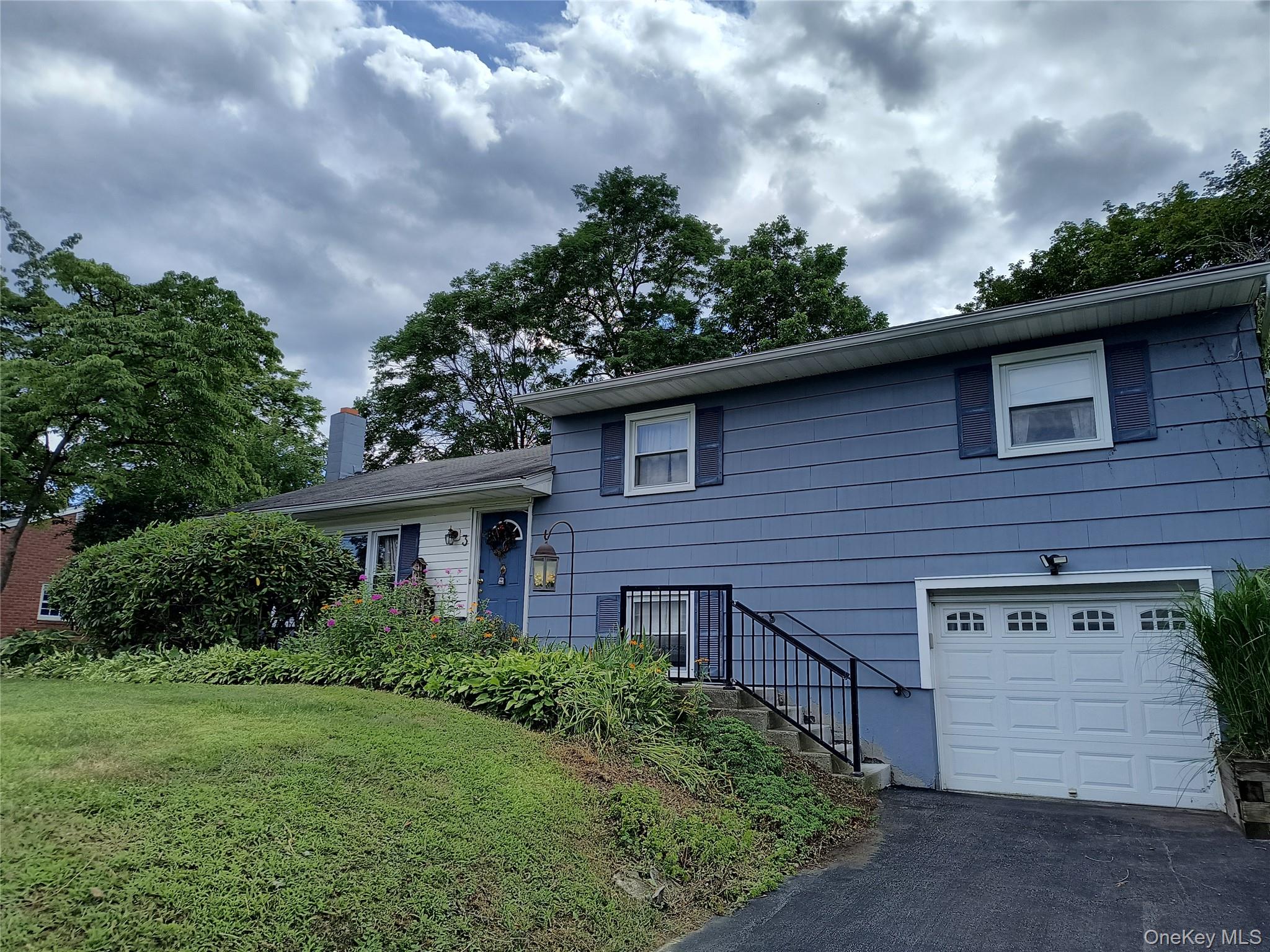 3 Saint Anne Drive, New Windsor, NY 12553