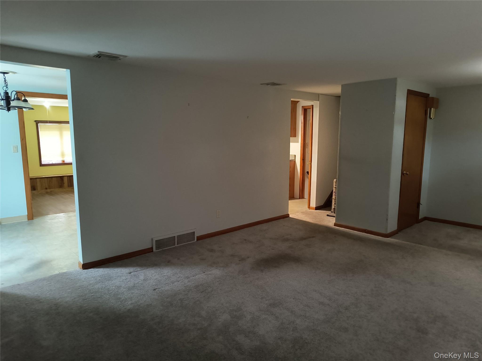 3 Saint Anne Drive, New Windsor, NY 12553