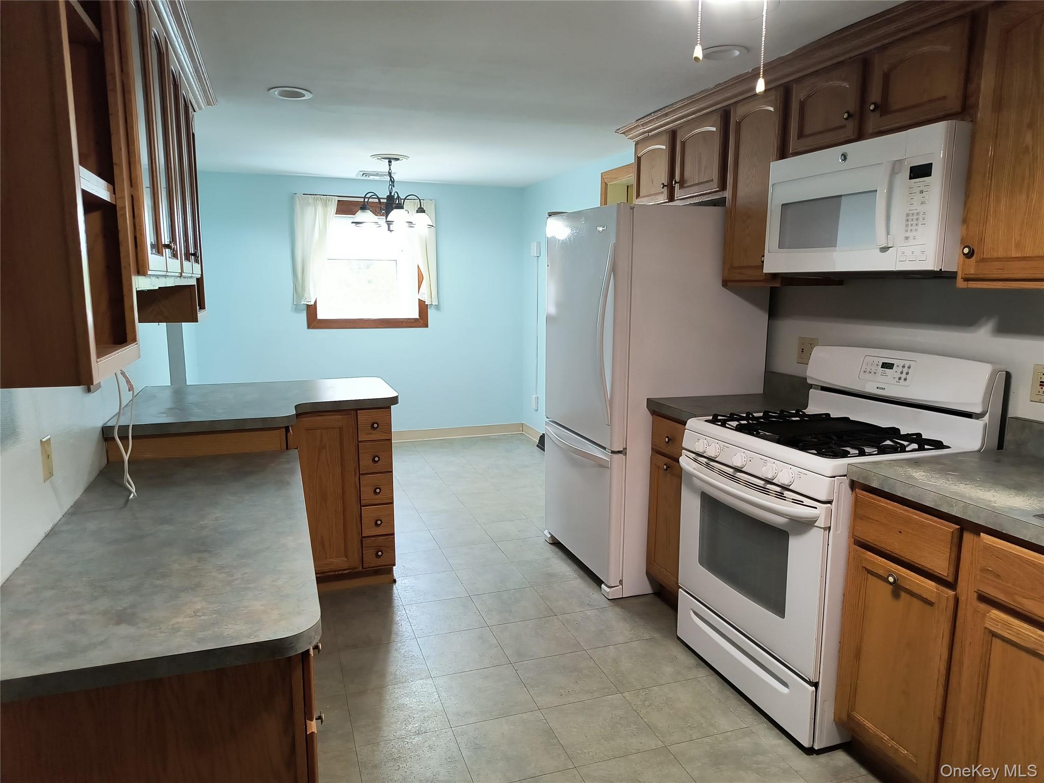 3 Saint Anne Drive, New Windsor, NY 12553