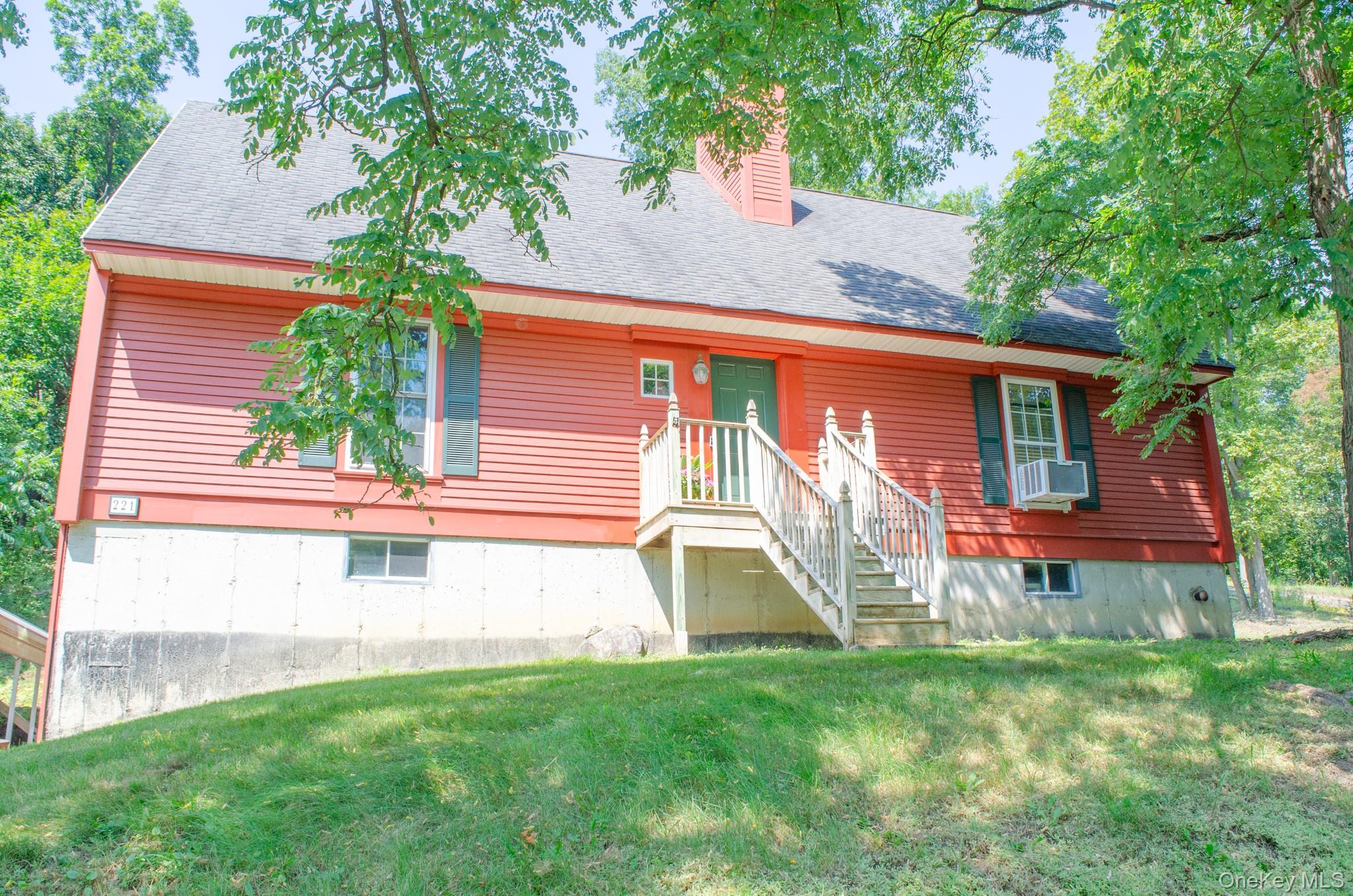 221 Third Avenue, Kingston, NY 12401