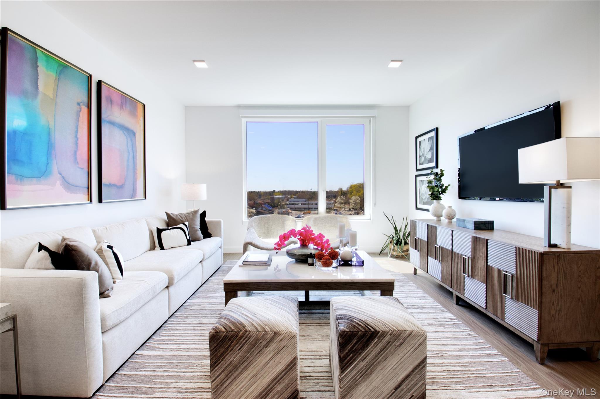 333 Warner Avenue # 215, Roslyn, NY 11576