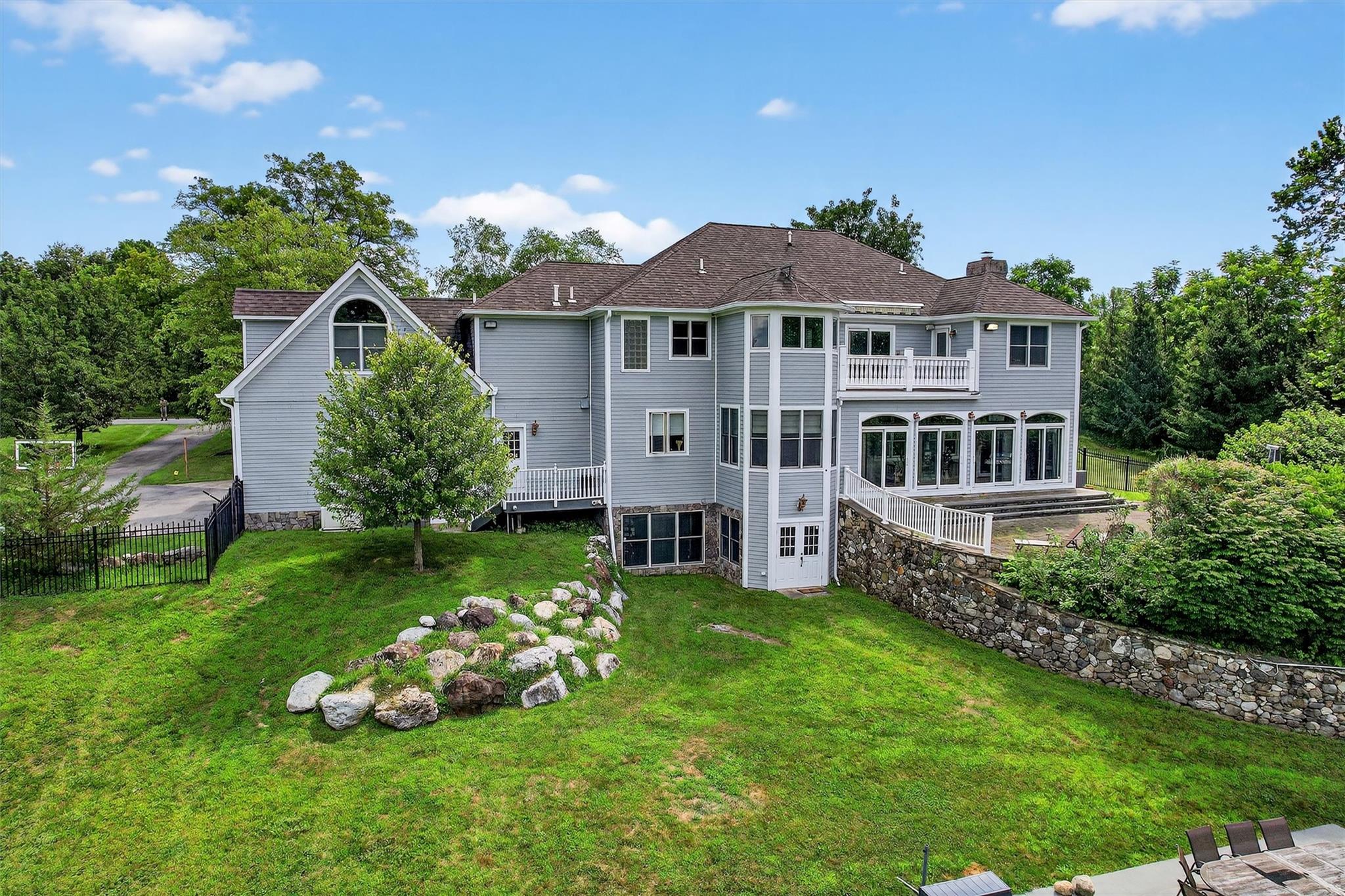 7 Paiges Way, Warwick, NY 10990