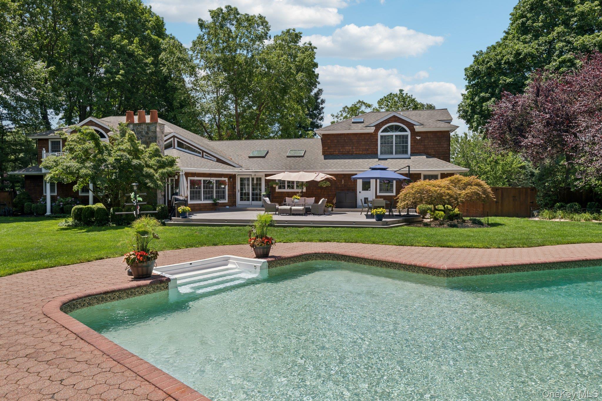 21 Inlet View Path, East Moriches, NY 11940