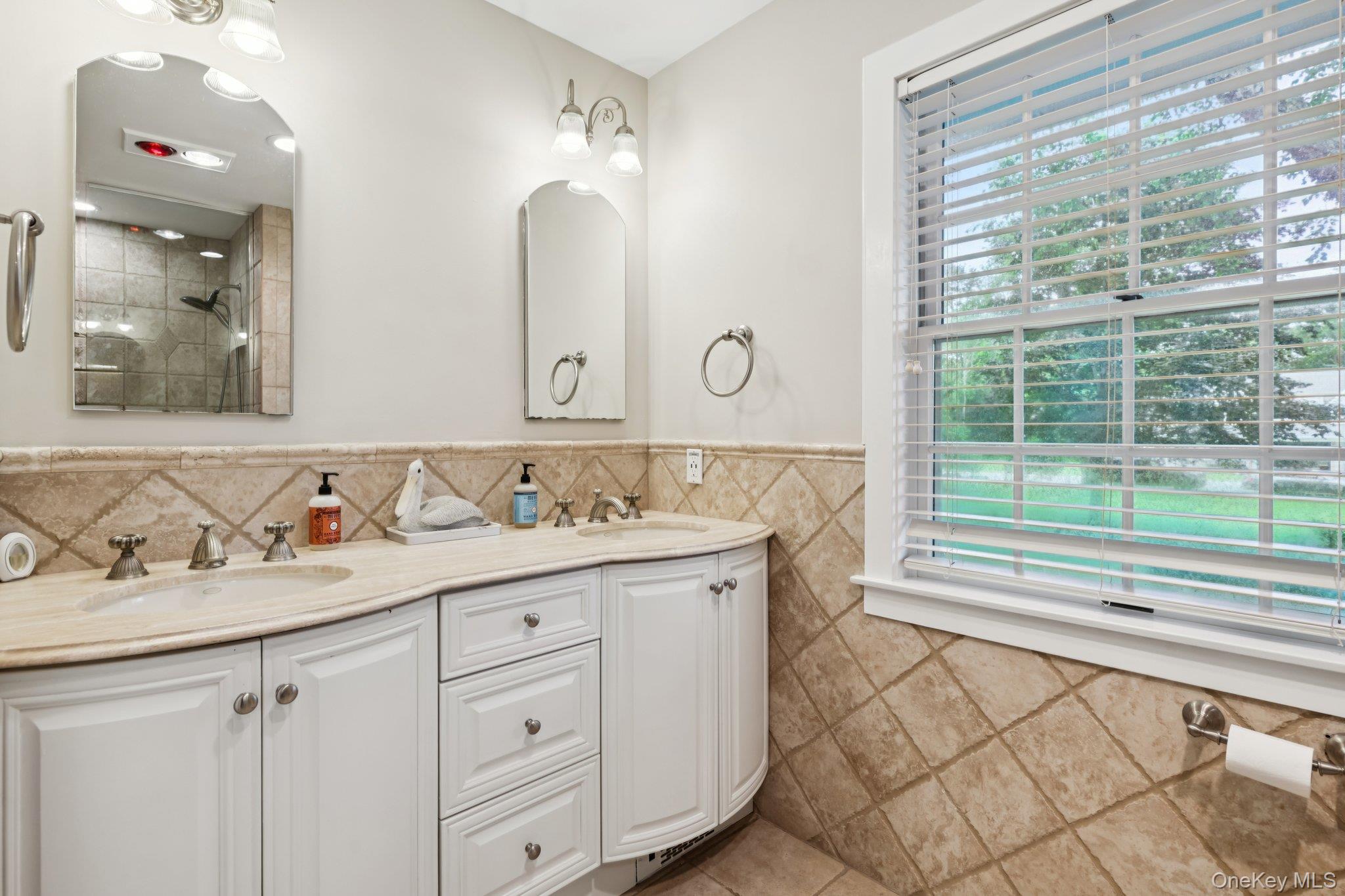 21 Inlet View Path, East Moriches, NY 11940