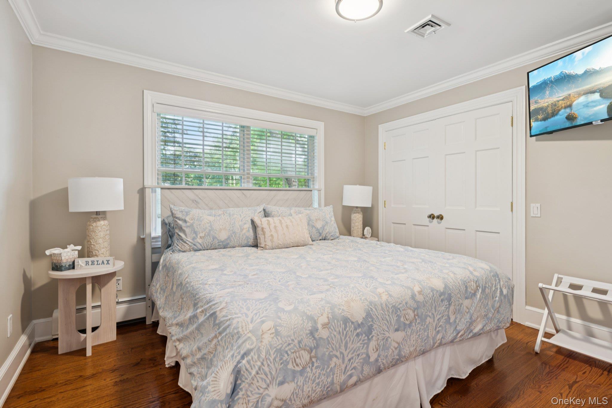 21 Inlet View Path, East Moriches, NY 11940