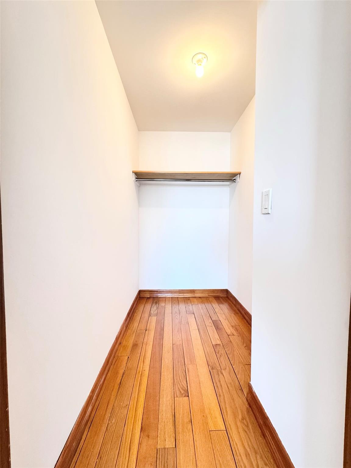 37-17 111th # 5B, Corona, NY 11368