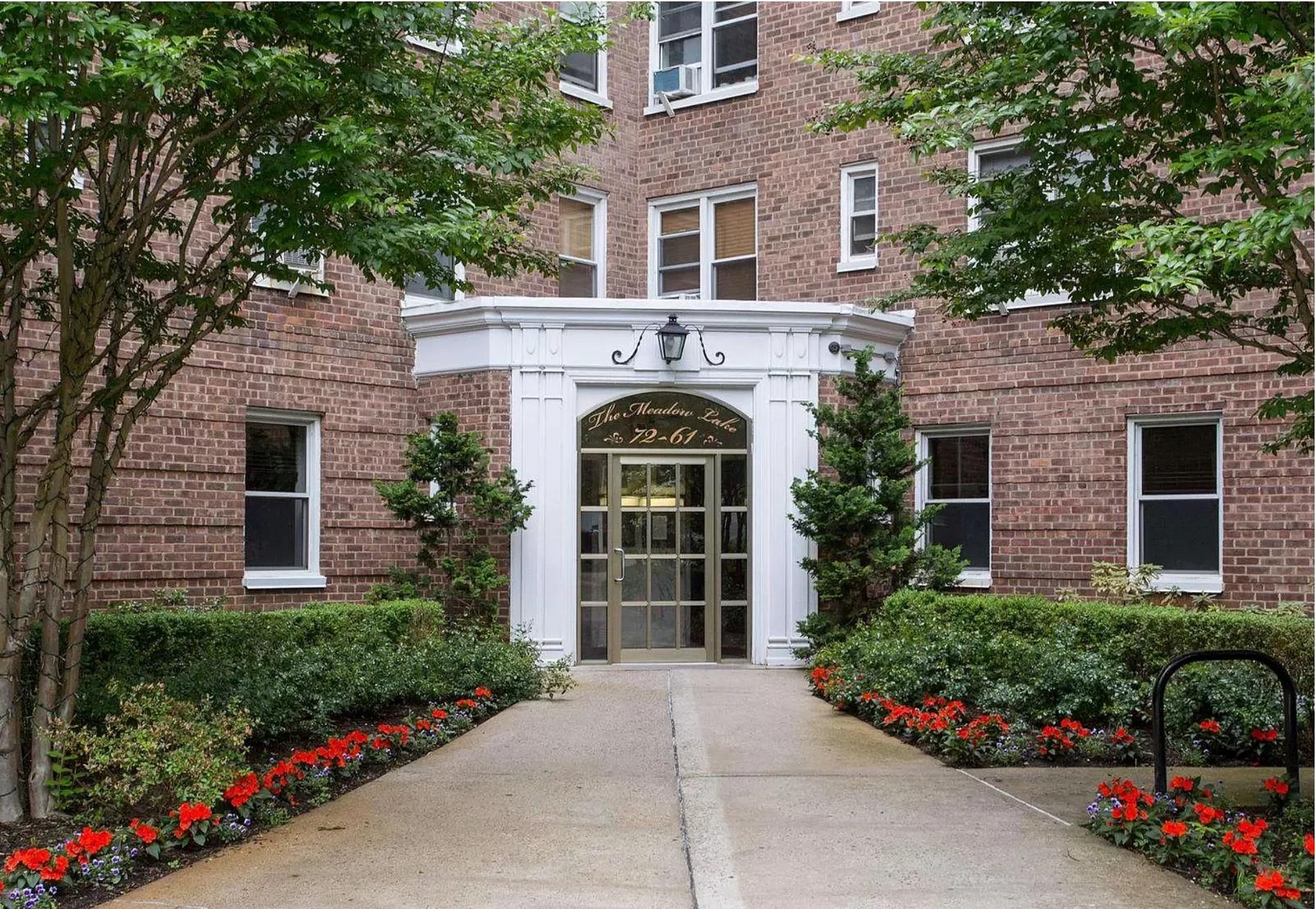 72-61 113th Street # 4P, Forest Hills, NY 11375