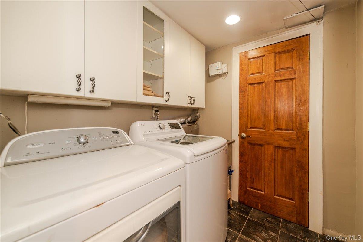 164 Blackheath Road, Lido Beach, NY 11561