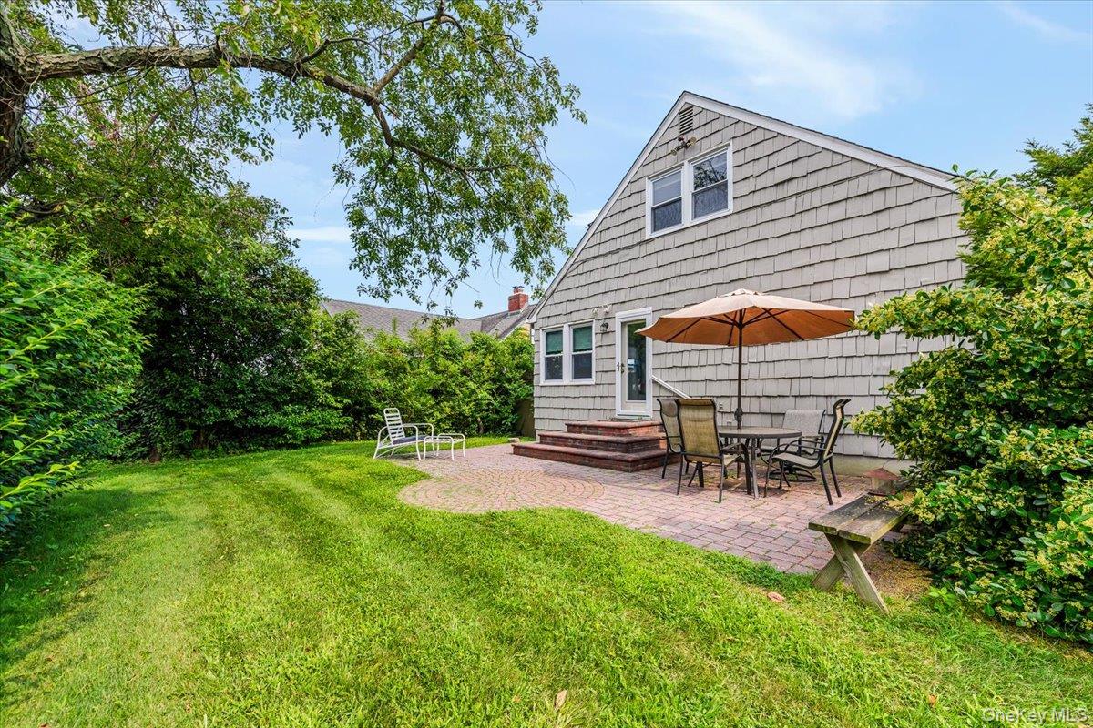 164 Blackheath Road, Lido Beach, NY 11561