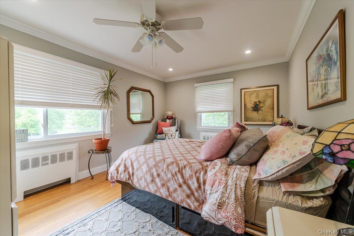 164 Blackheath Road, Lido Beach, NY 11561