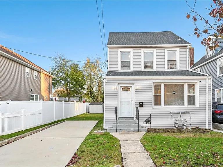 218 Princeton Street, Hempstead, NY 11550