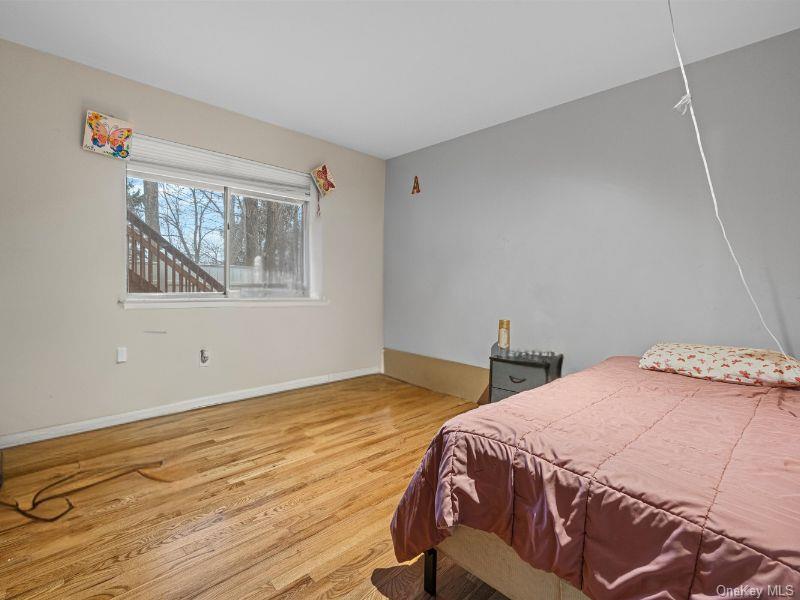 15 Gerardine Place, New City, NY 10956