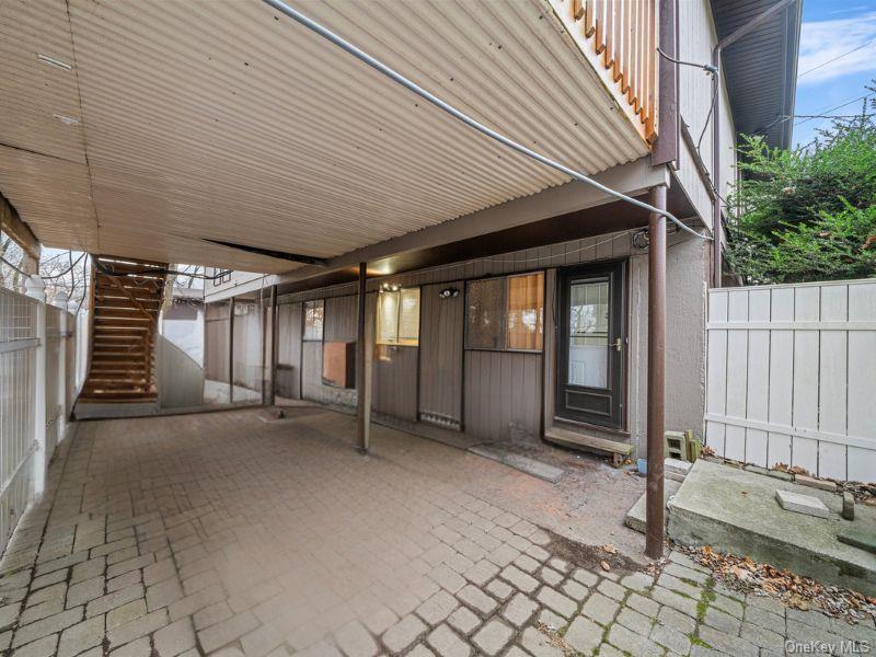 15 Gerardine Place, New City, NY 10956