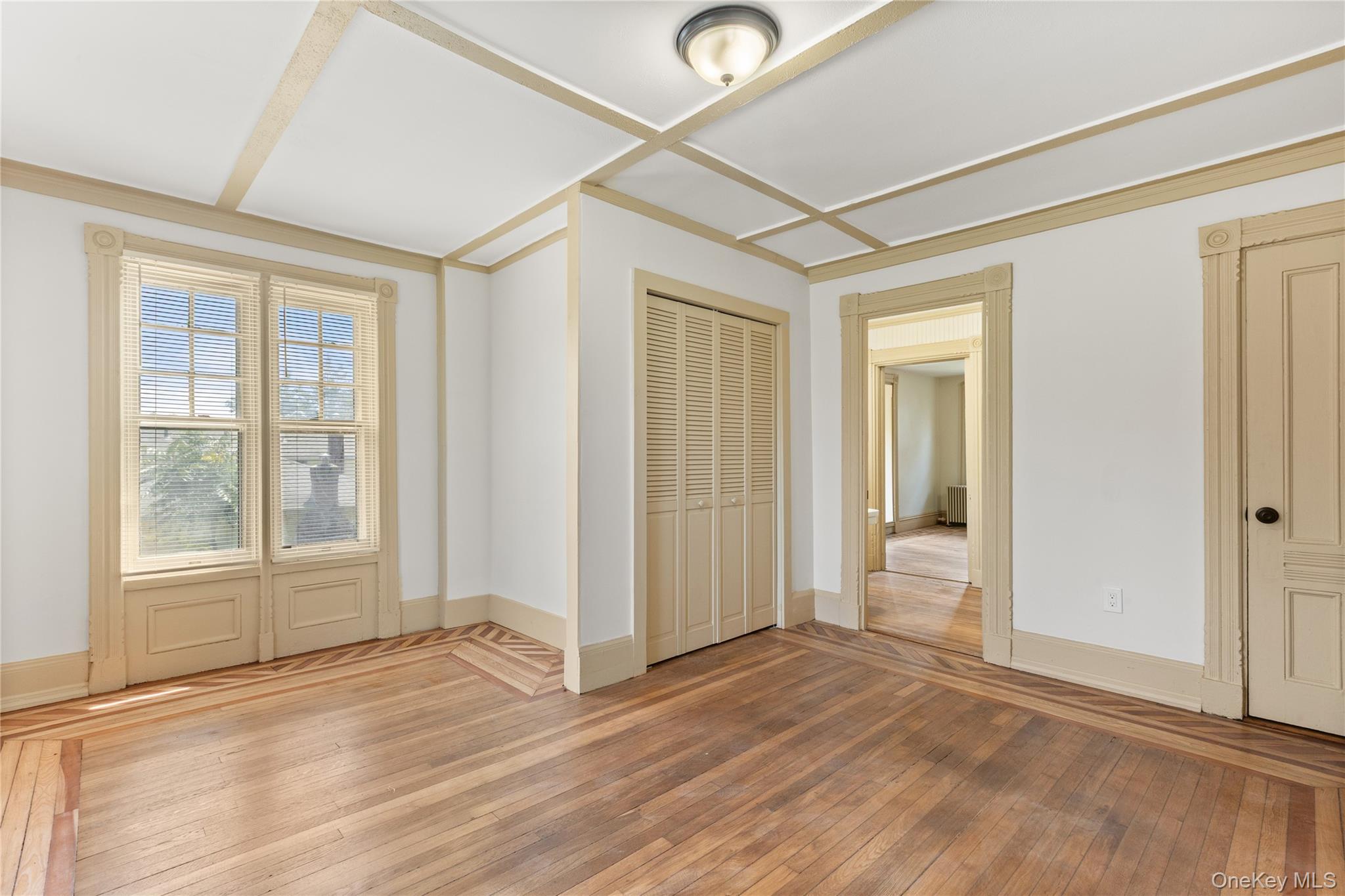 80 Ocean Avenue, Bay Shore, NY 11706