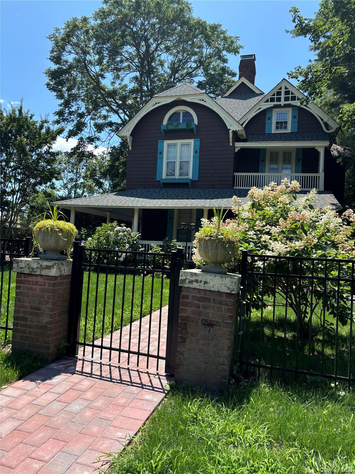 80 Ocean Avenue, Bay Shore, NY 11706