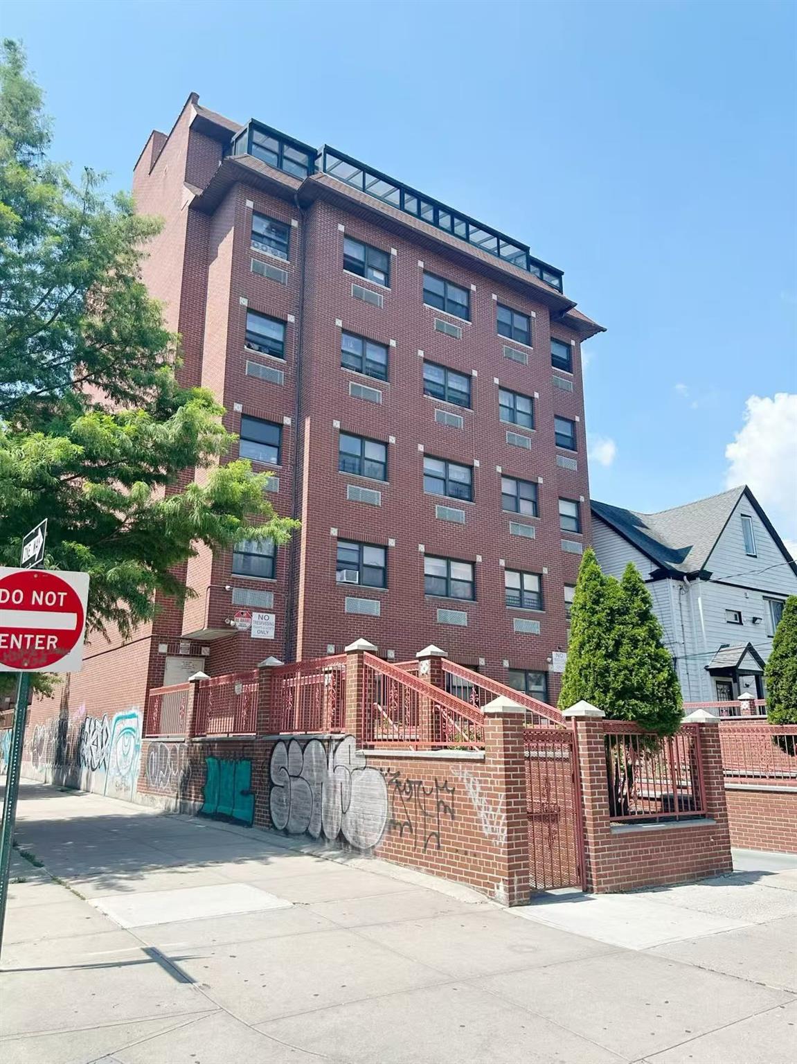 46-06 88th Street # 5B, Elmhurst, NY 11373