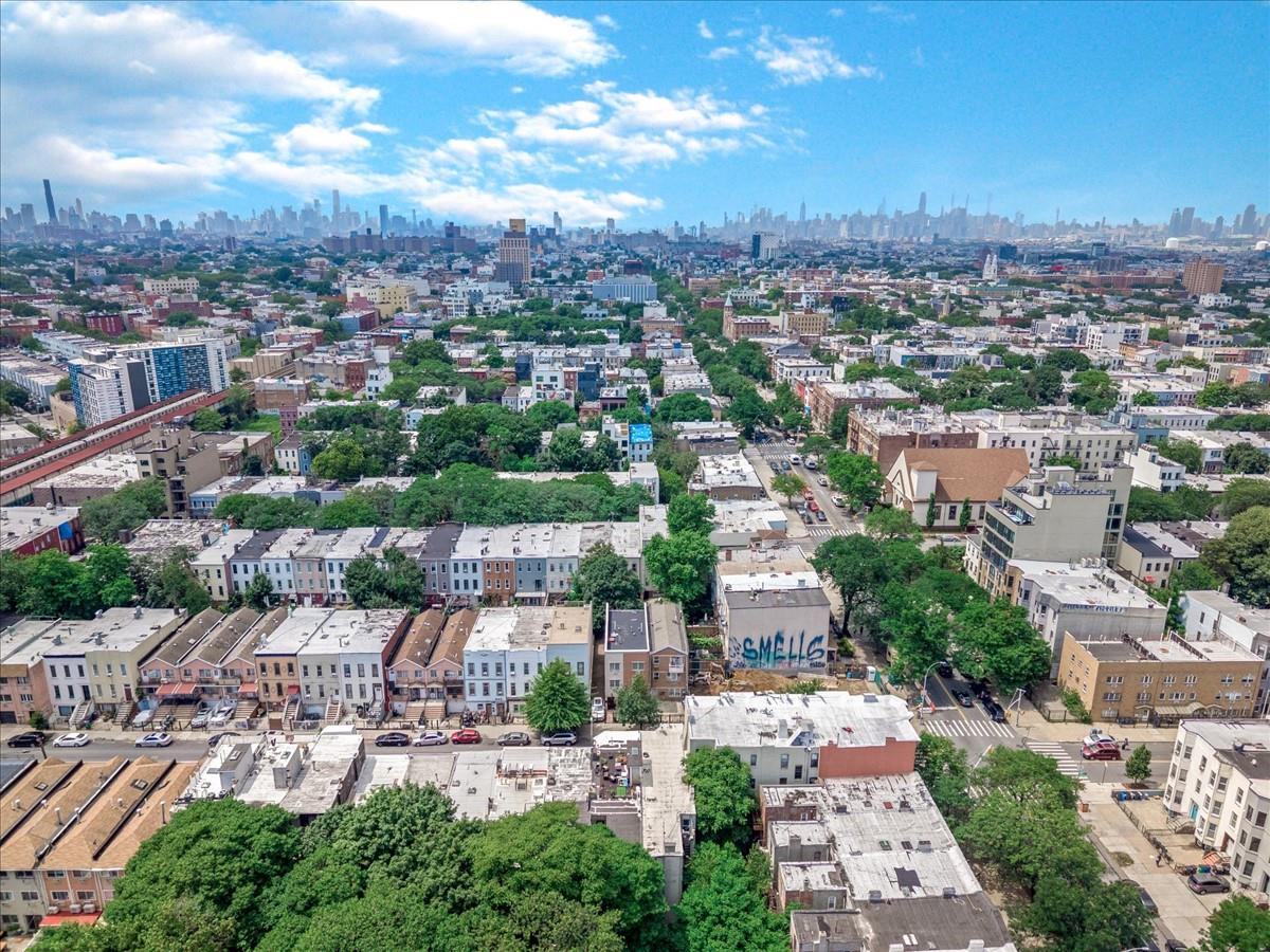 1018 Halsey Street # HSE, Brooklyn, NY 11207