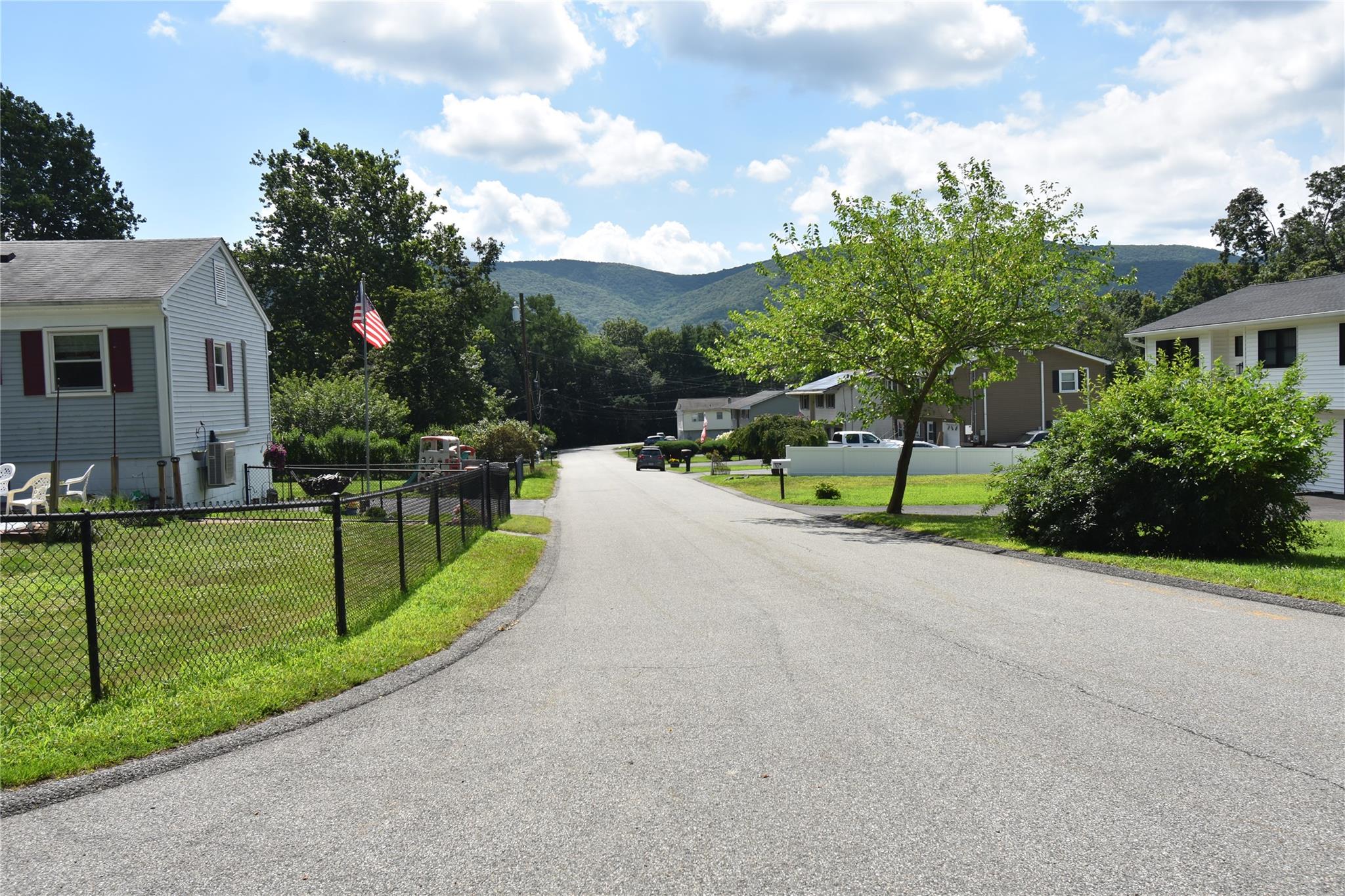 Stewart Avenue, Beacon, NY 12508