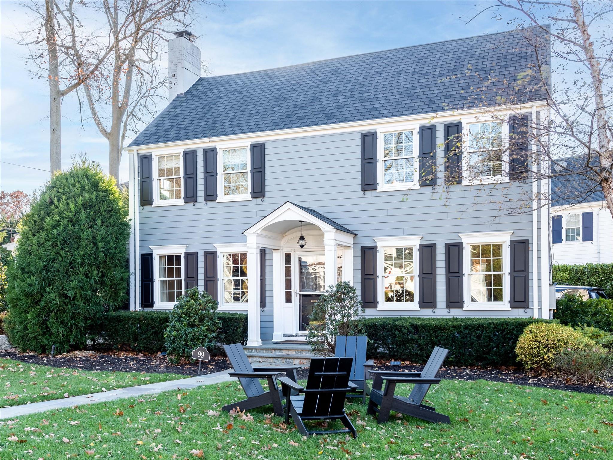 99 Thayer Road, Manhasset, NY 11030