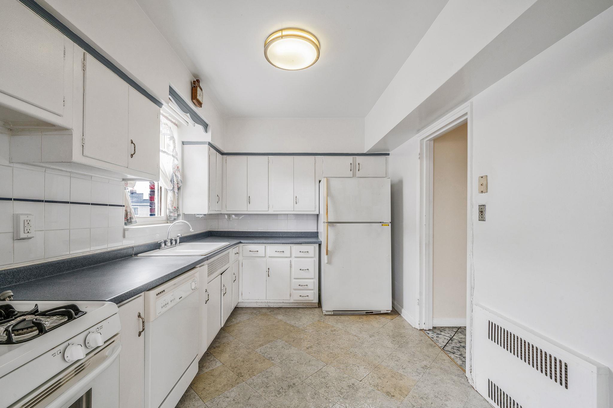 261 Beach 141st Street, Belle Harbor, NY 11694