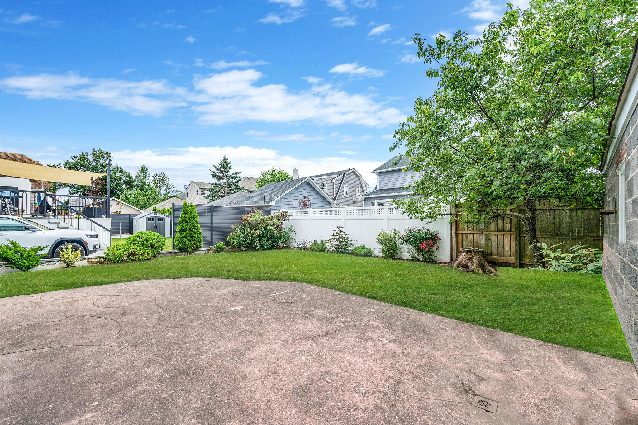 261 Beach 141st Street, Belle Harbor, NY 11694