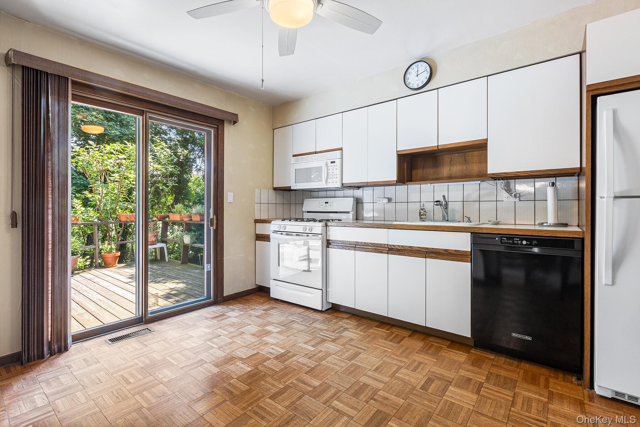 103 Parkview Road, Elmsford, NY 10523