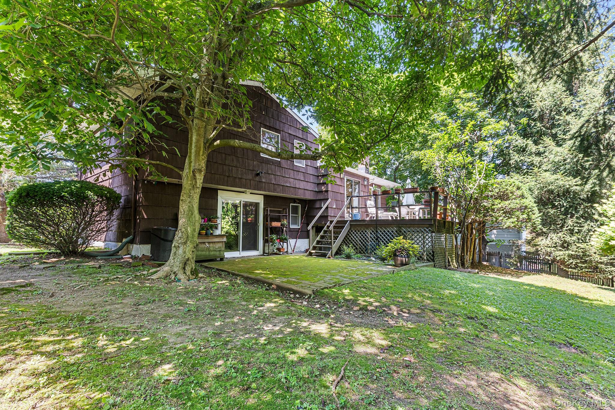 103 Parkview Road, Elmsford, NY 10523