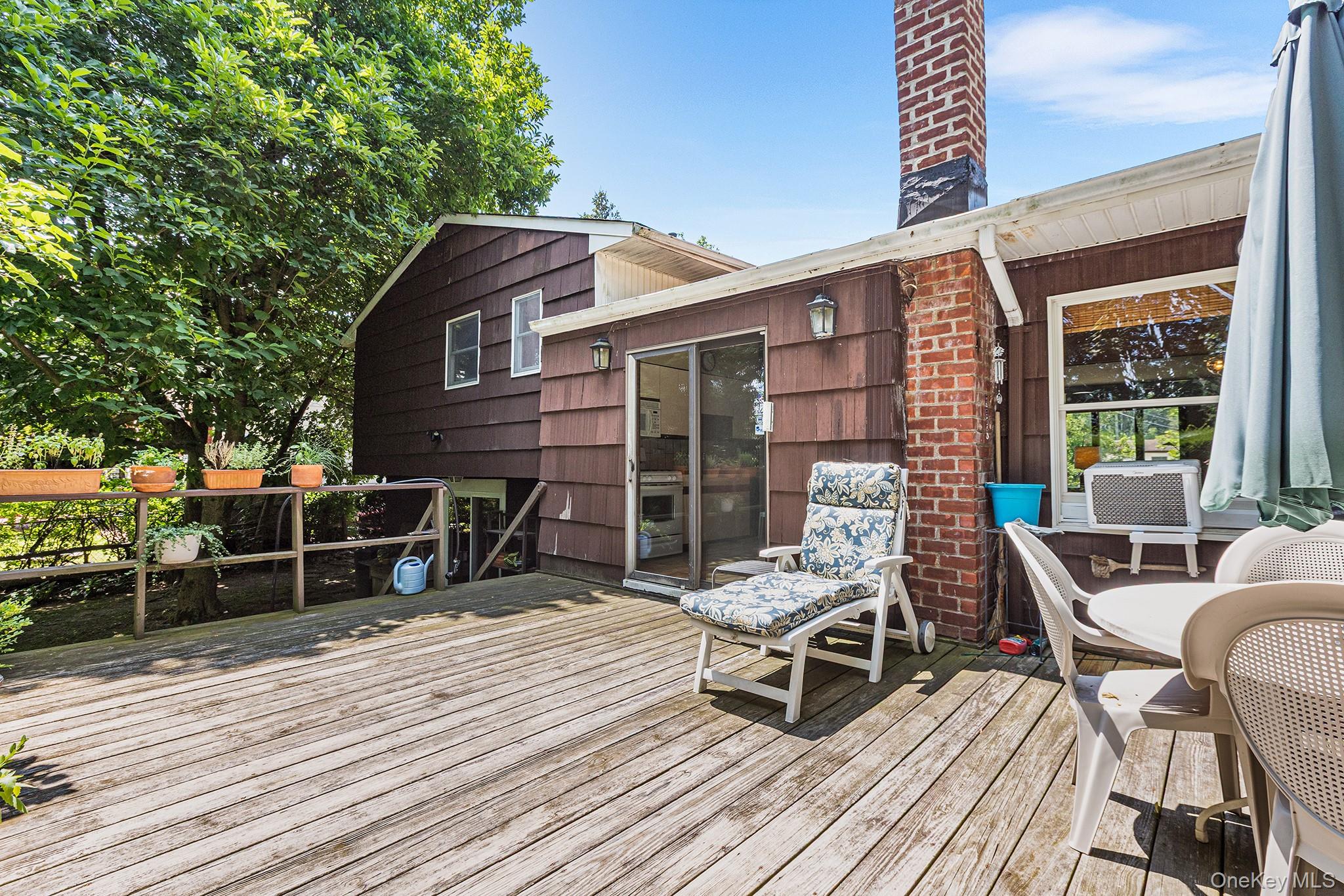 103 Parkview Road, Elmsford, NY 10523