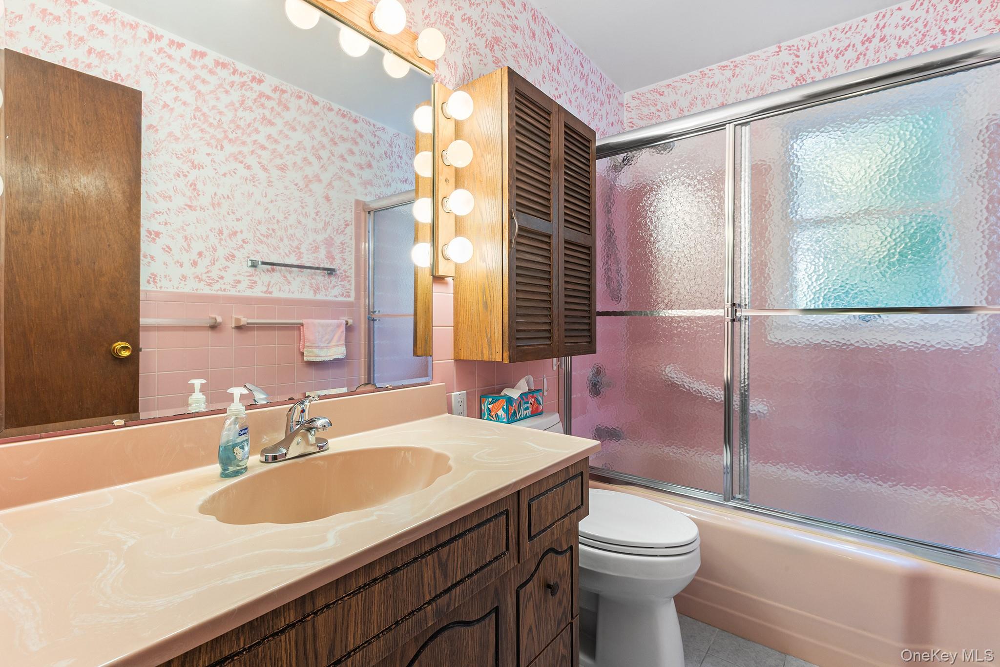 103 Parkview Road, Elmsford, NY 10523