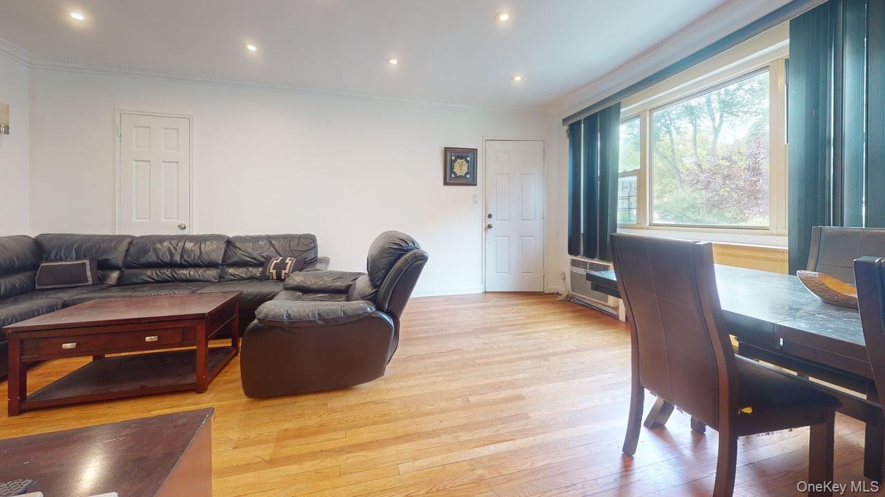 150-28 Jewel Avenue # 1, Flushing, NY 11367