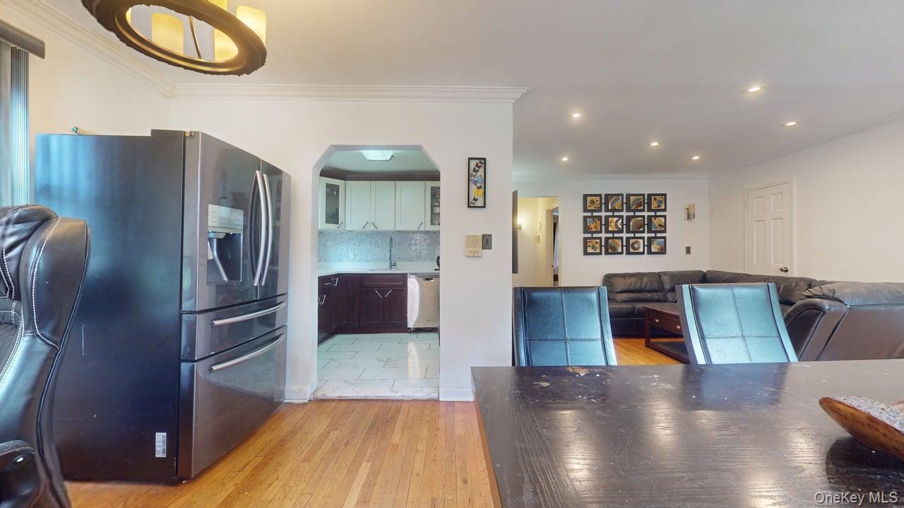 150-28 Jewel Avenue # 1, Flushing, NY 11367