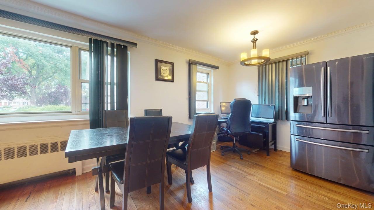 150-28 Jewel Avenue # 1, Flushing, NY 11367