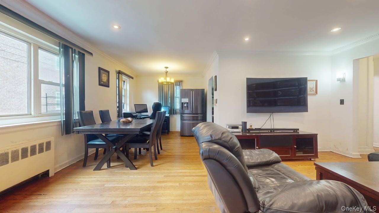 150-28 Jewel Avenue # 1, Flushing, NY 11367