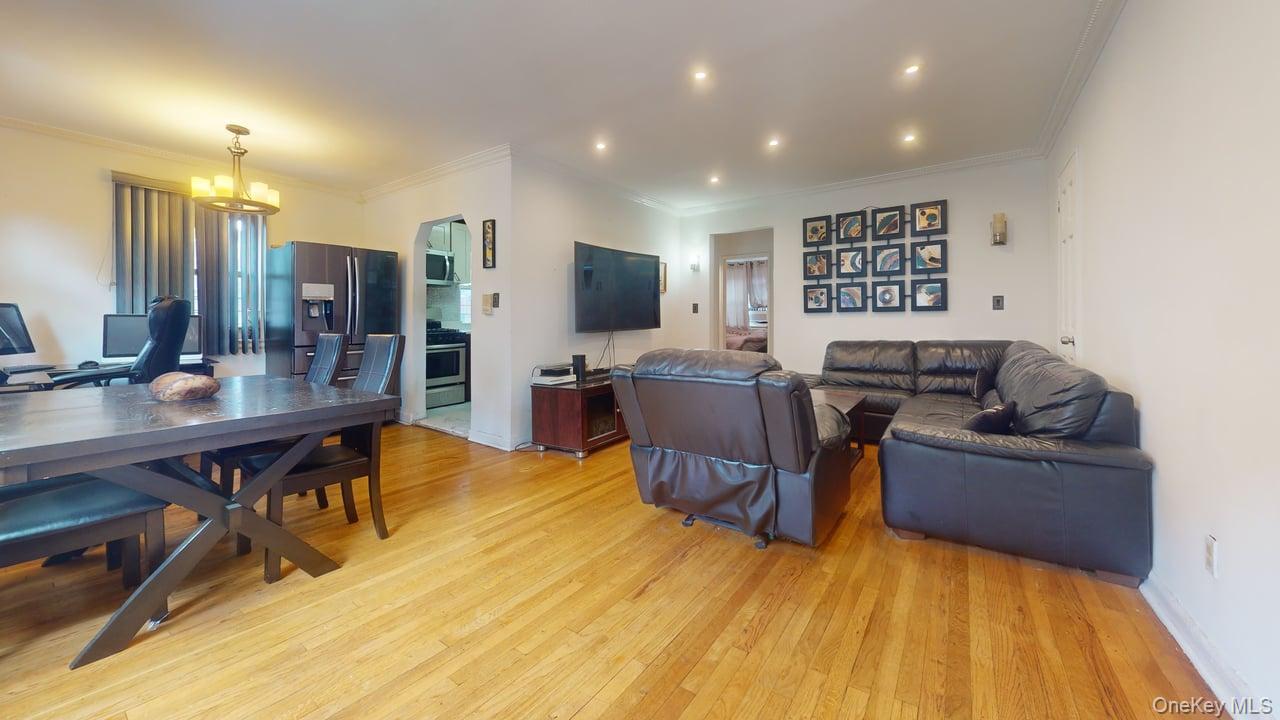 150-28 Jewel Avenue # 1, Flushing, NY 11367