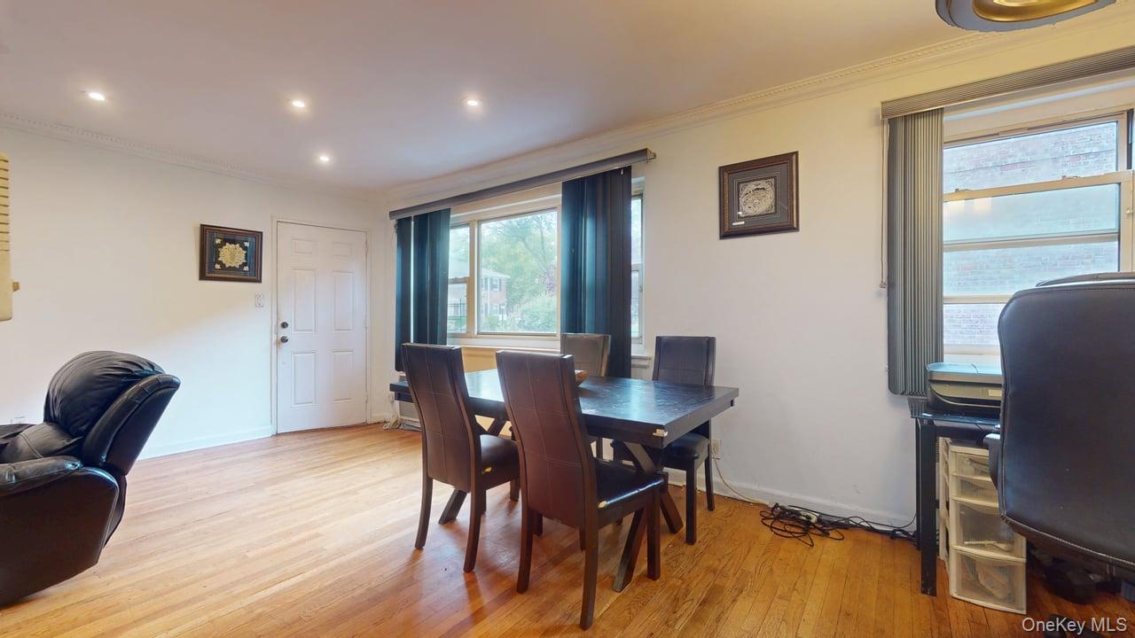 150-28 Jewel Avenue # 1, Flushing, NY 11367