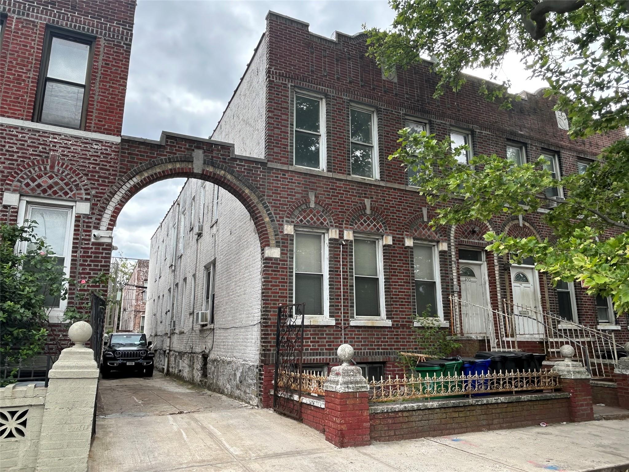 400 Rockaway Parkway, Brooklyn, NY 11212