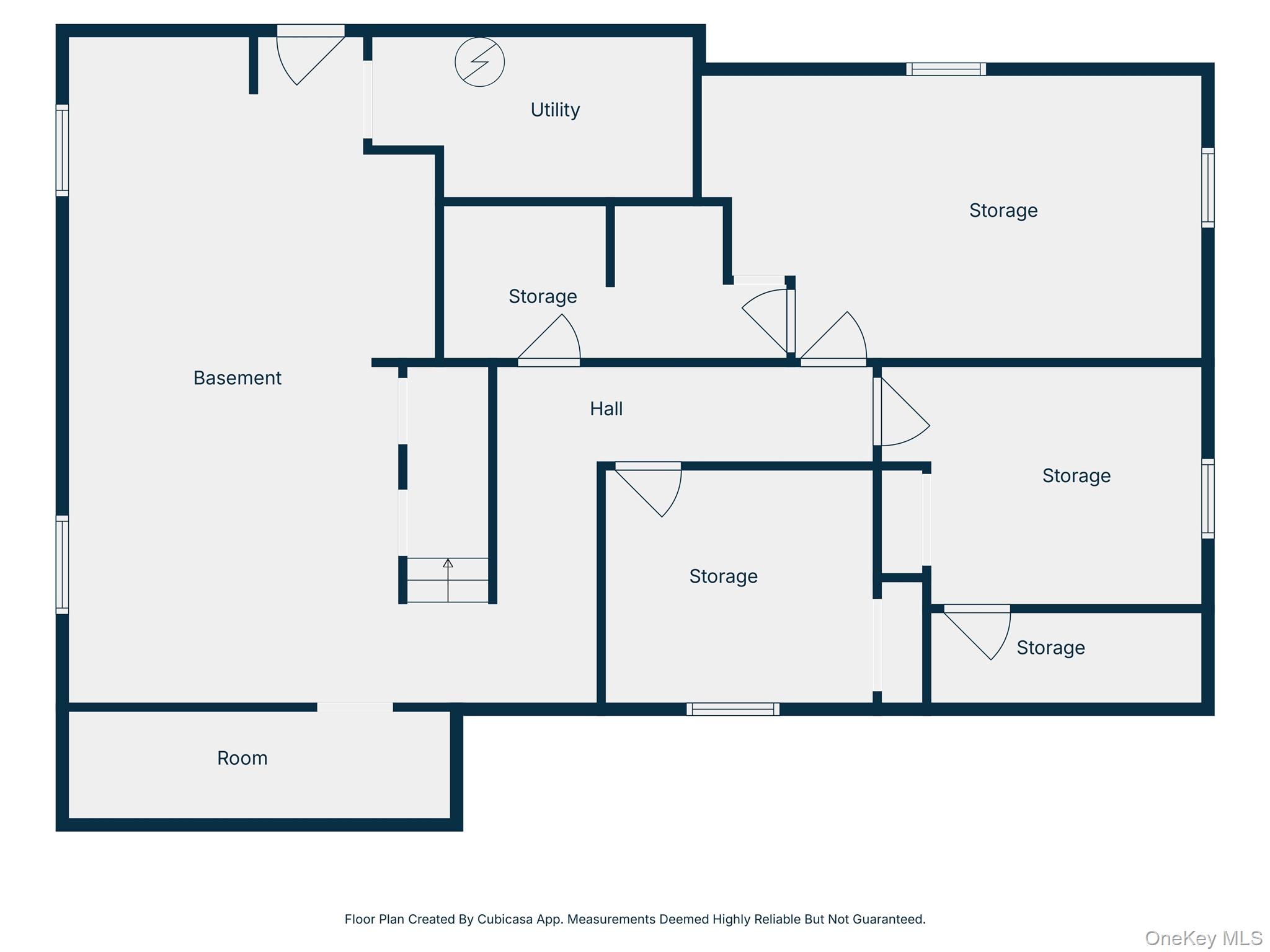 95 Lincoln Road, Medford, NY 11763
